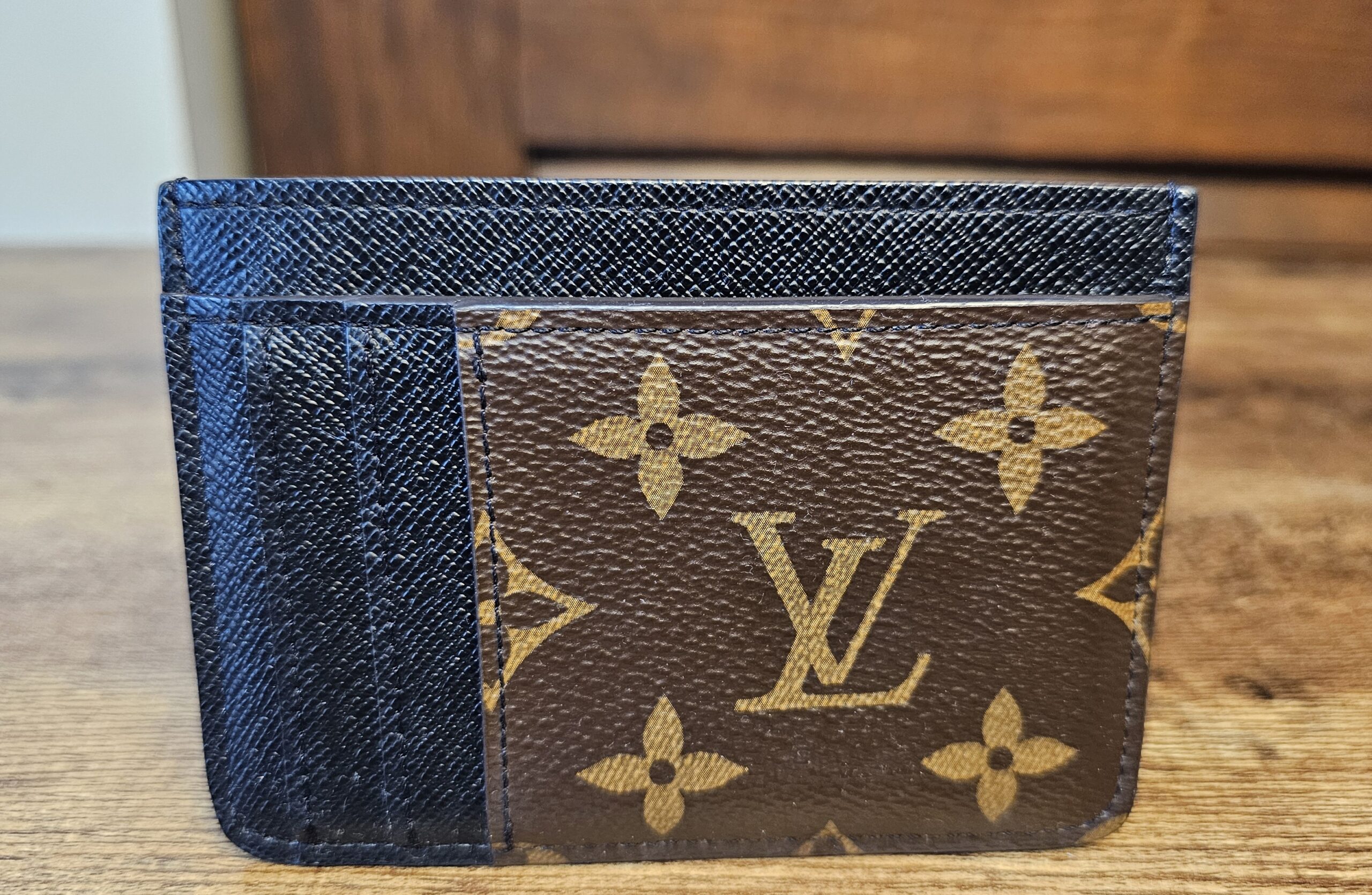 Reverse Canvas Card Holder - Image 3