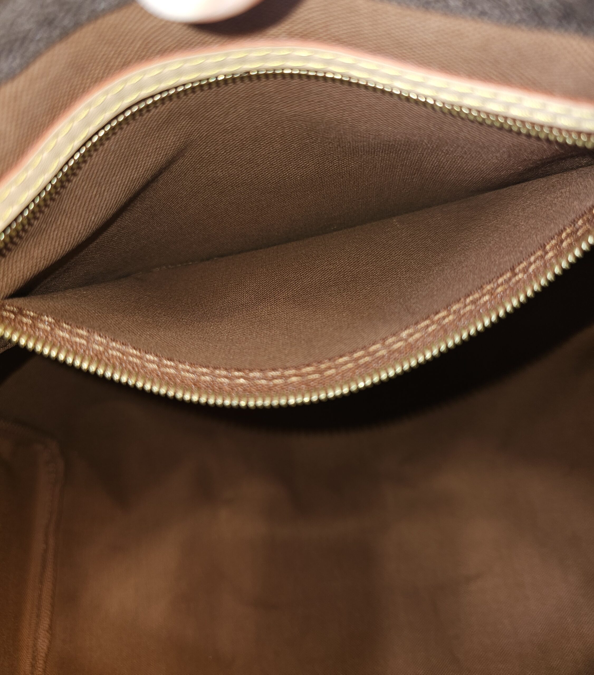 Speedy 35 Monogram - Image 24