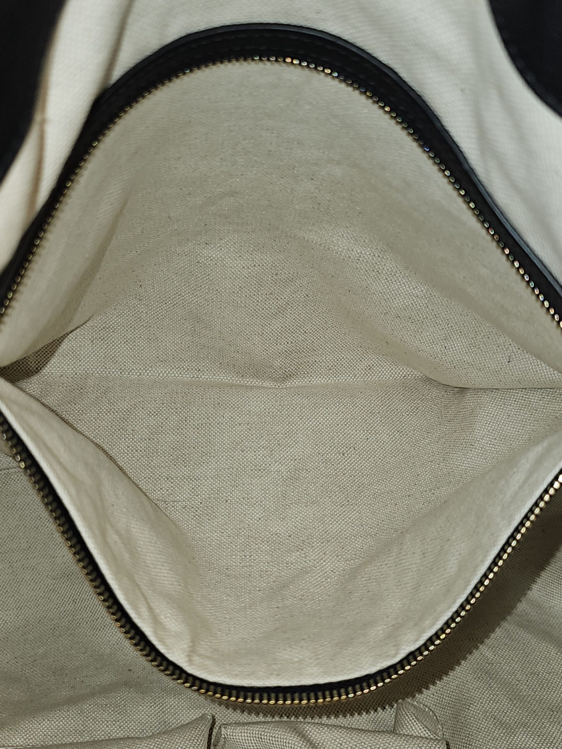 Guccissima Leather Tote - Image 21