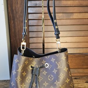 Alternative view of Neo Noe MM