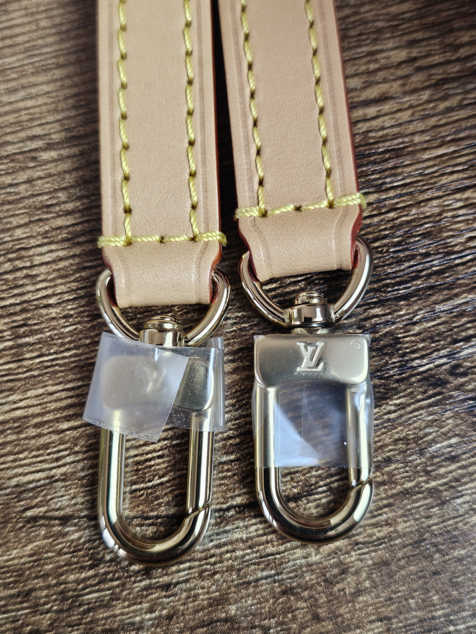 Vachetta Crossbody Adjustable Strap - Image 7