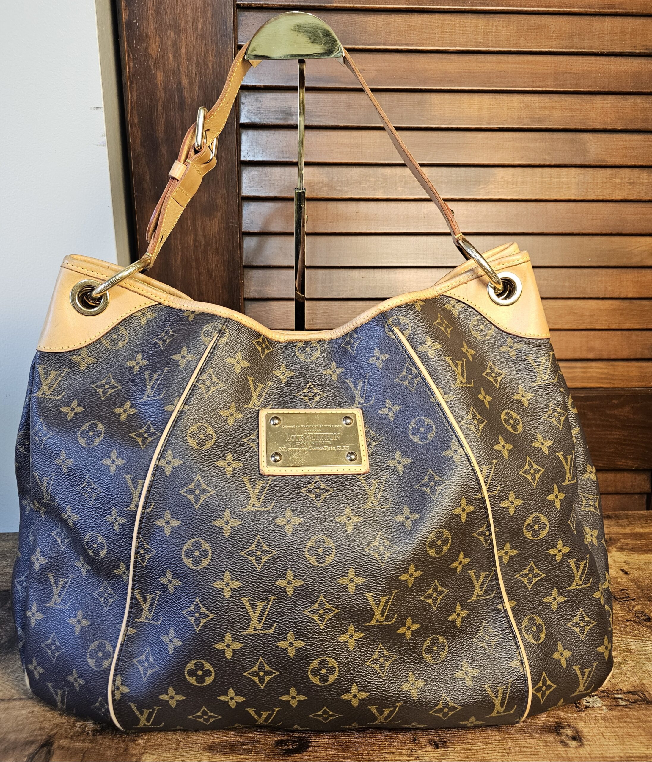 Galleria GM Monogram