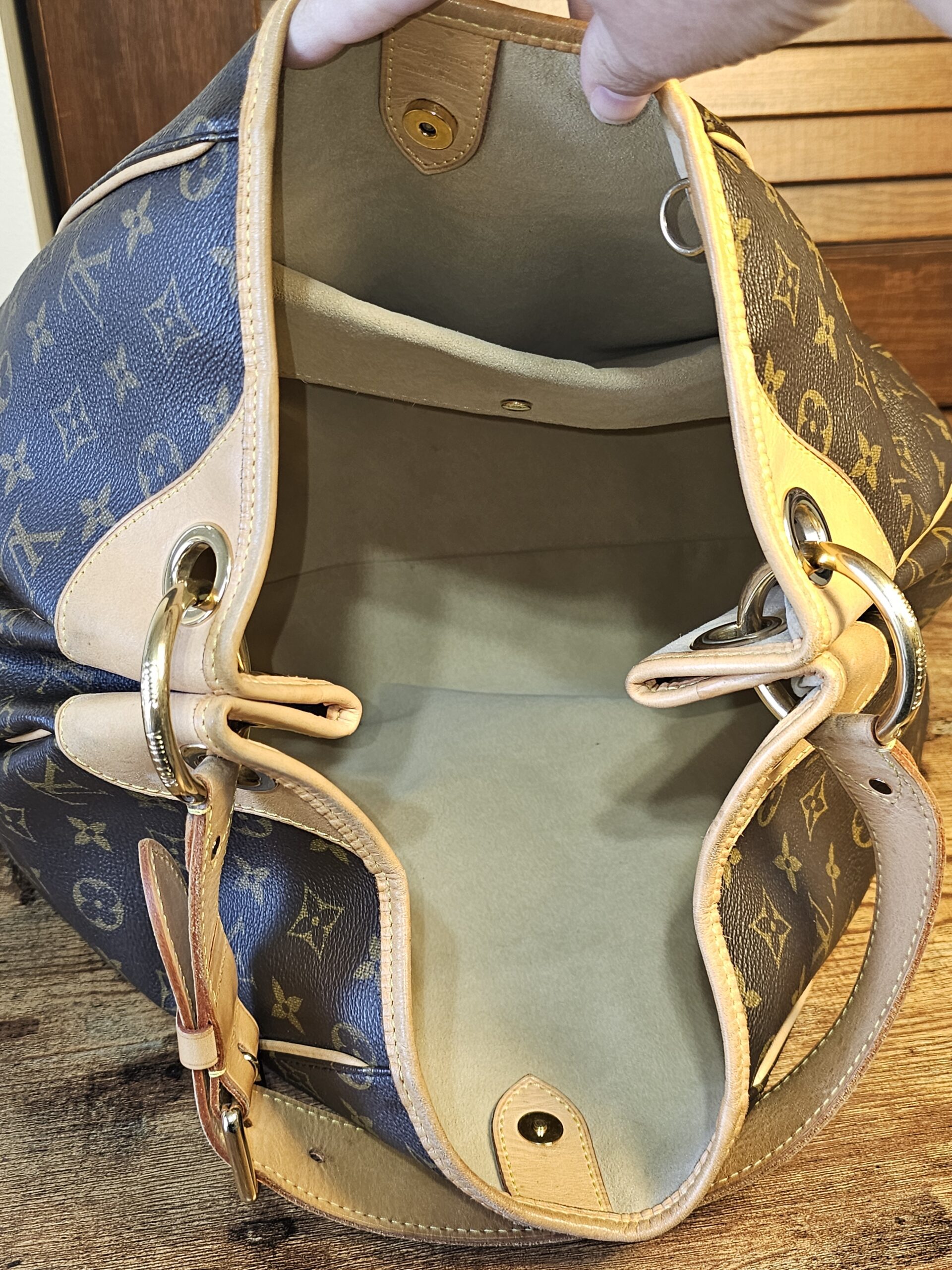 Galleria GM Monogram - Image 18