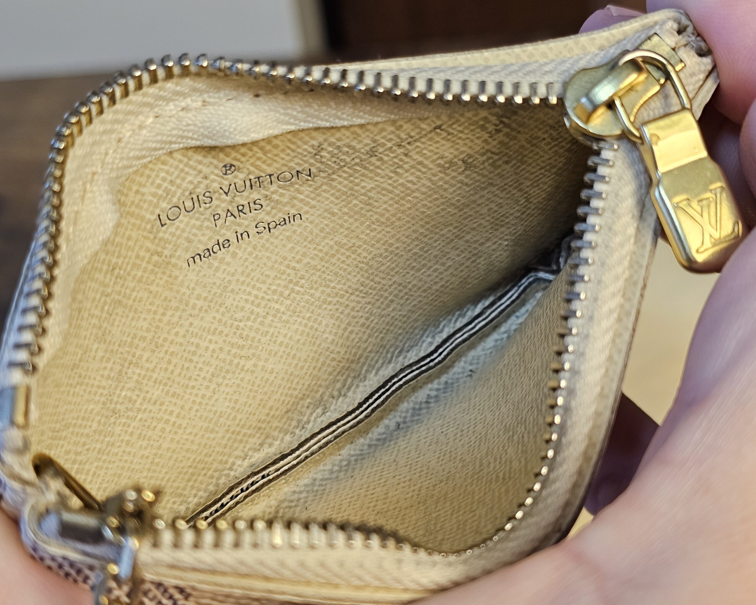 Azur Key Pouch - Image 11