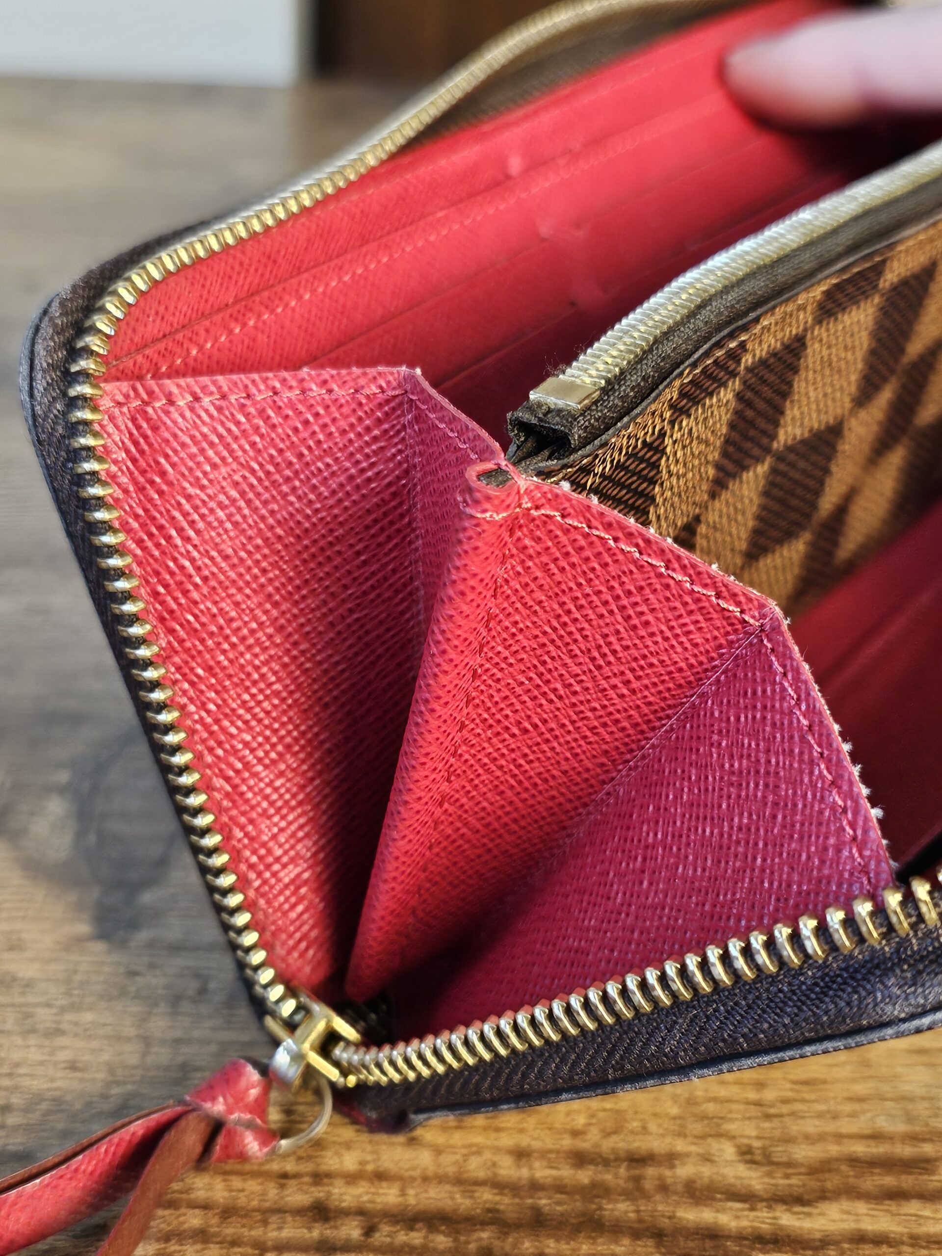 Clemence Wallet Damier Ebene - Image 11