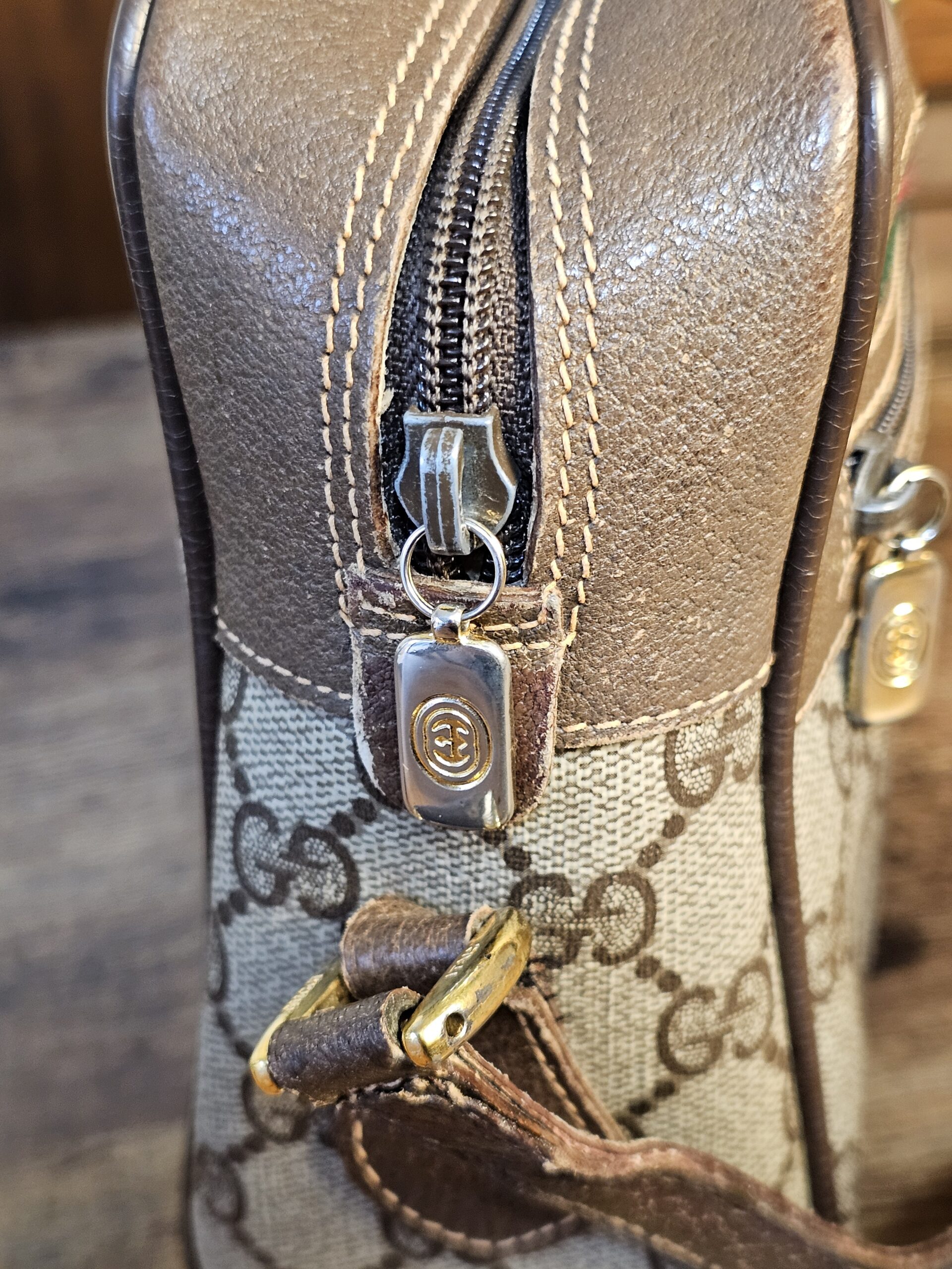 GG Supreme Crossbody - Image 14