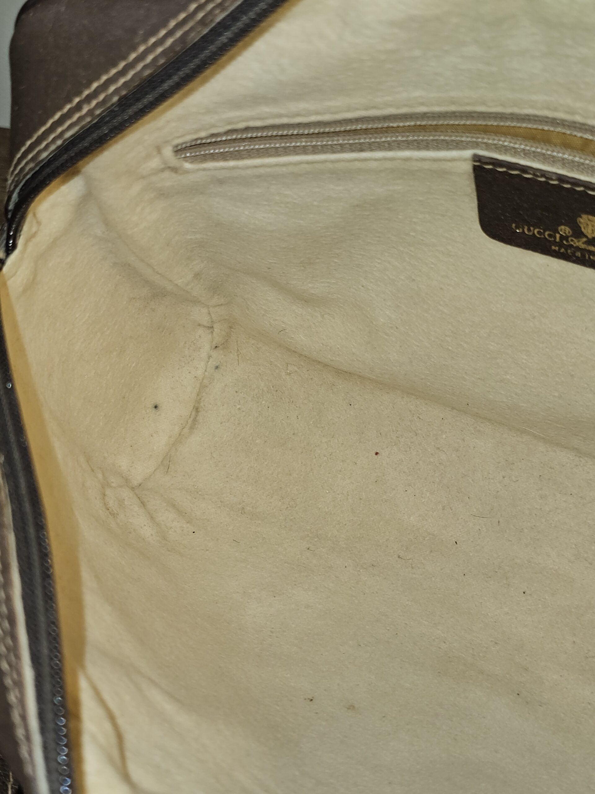 GG Supreme Crossbody - Image 17