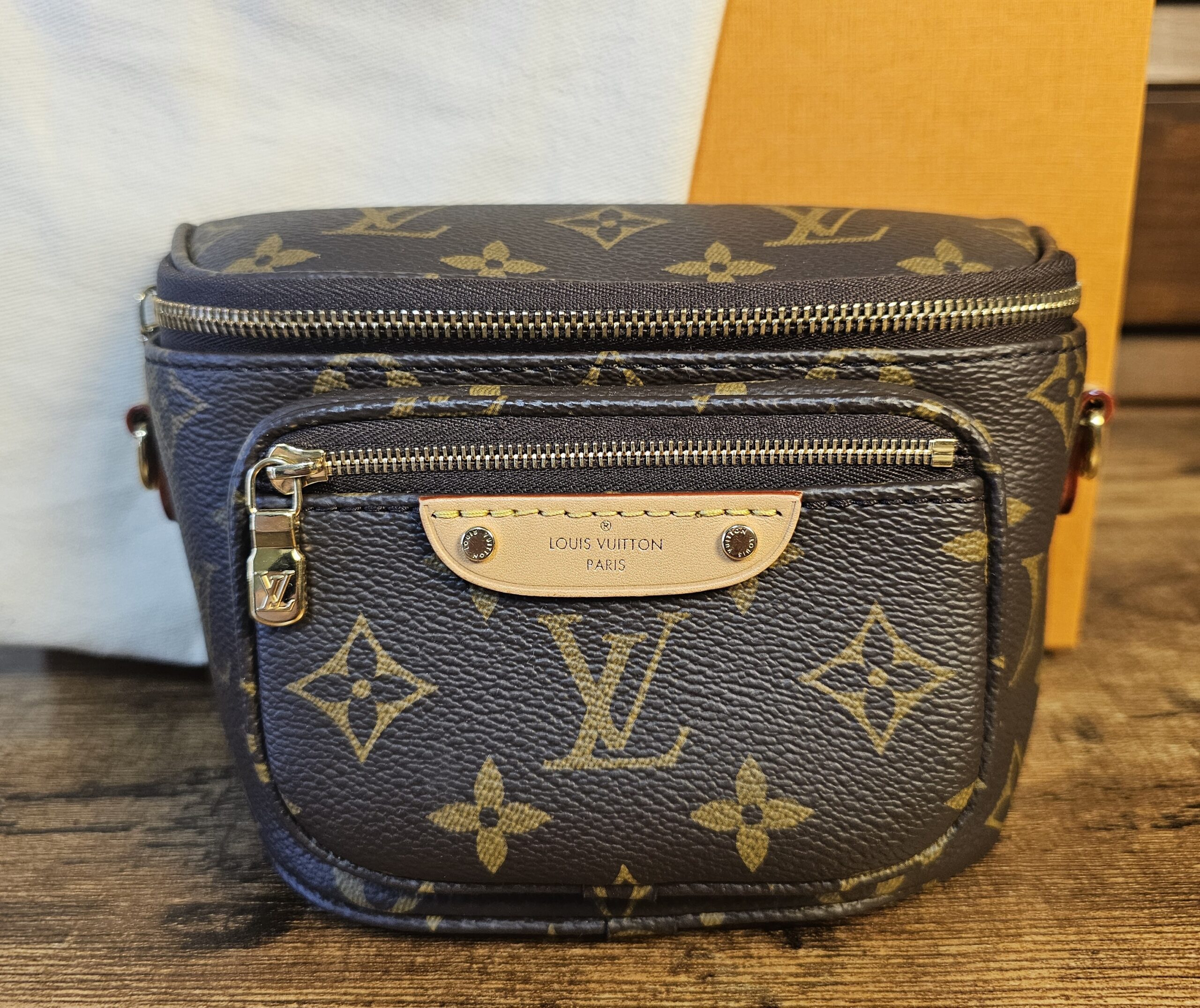 Mini Bumbag - Image 3