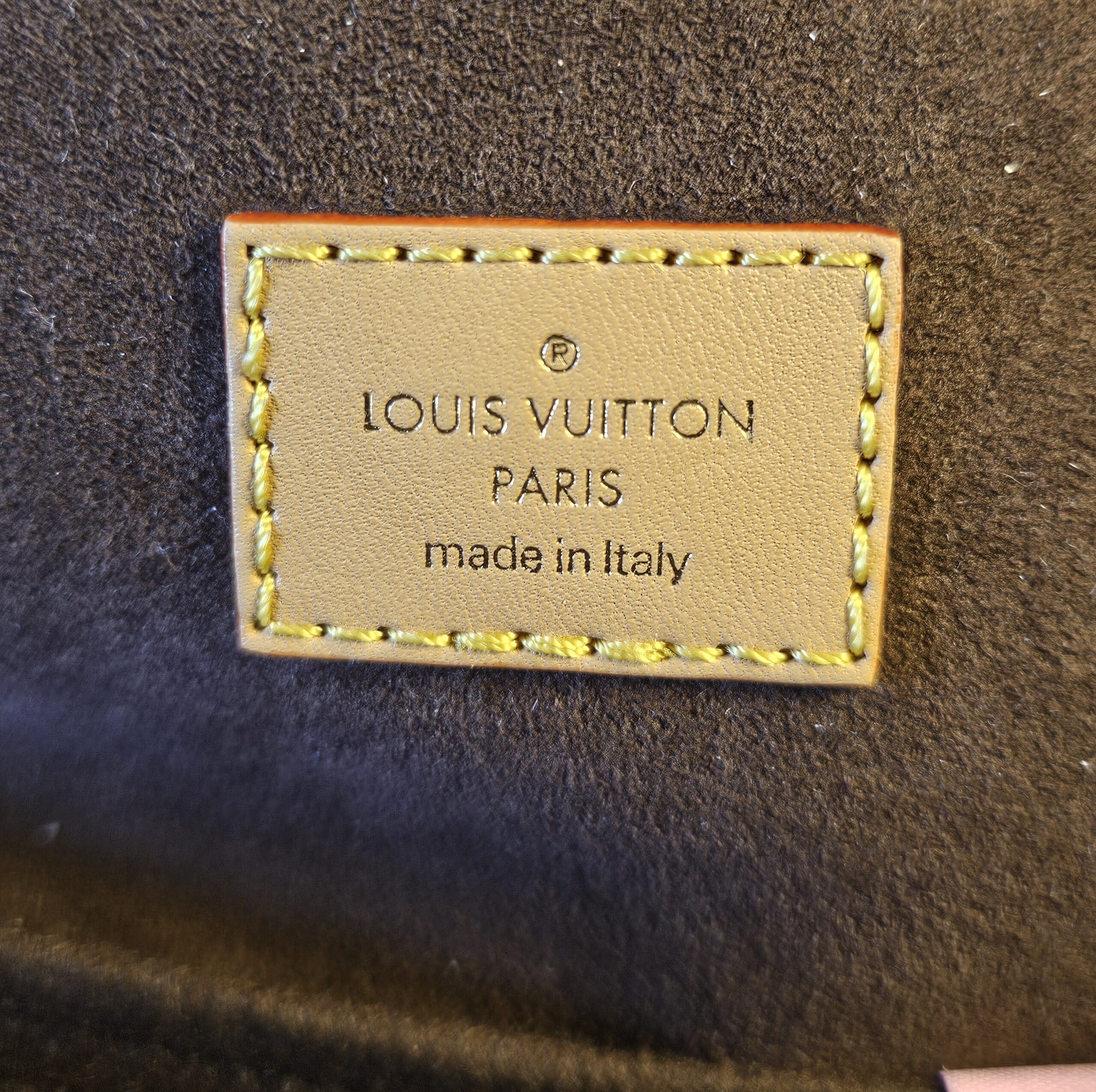 Mini Bumbag - Image 12