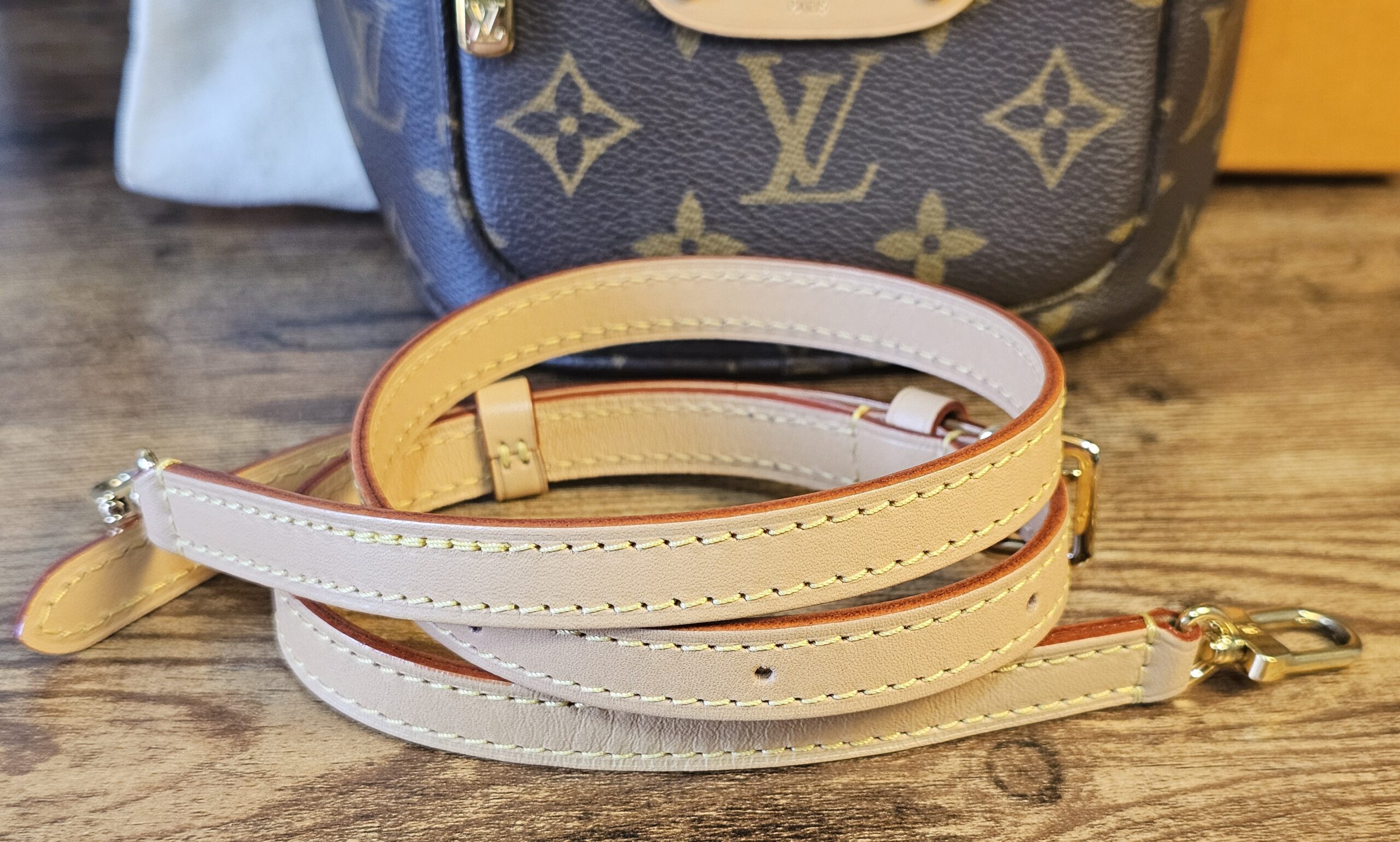 Mini Bumbag - Image 18