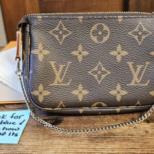 Mini Pochette Accessories