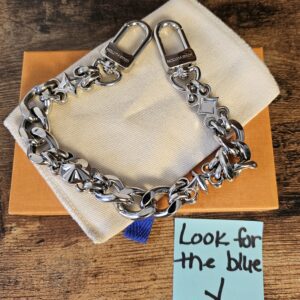 Silver Chain Charm off Soft Speedy