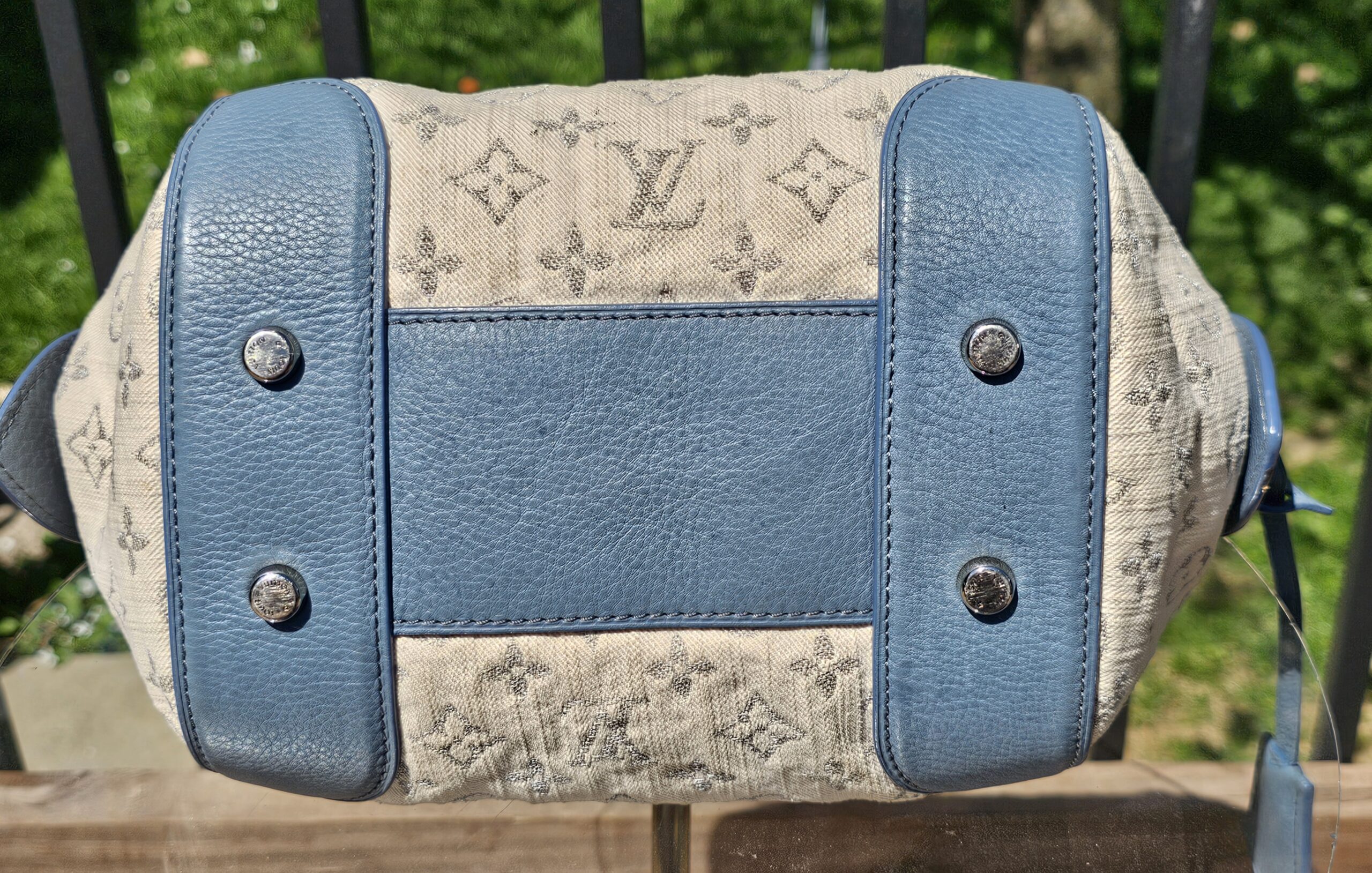 Demim Pochette Round Bag - Image 11
