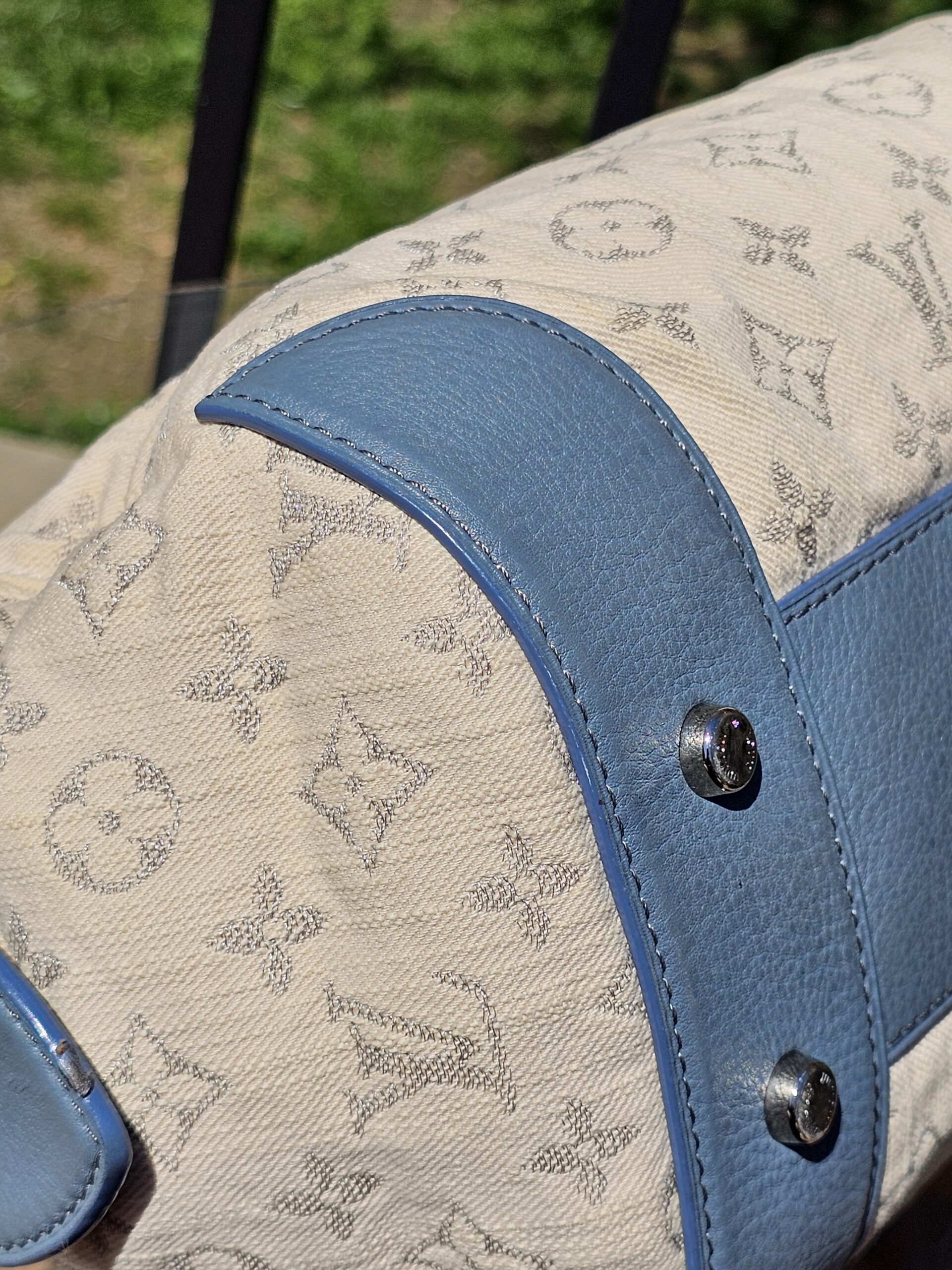 Demim Pochette Round Bag - Image 15