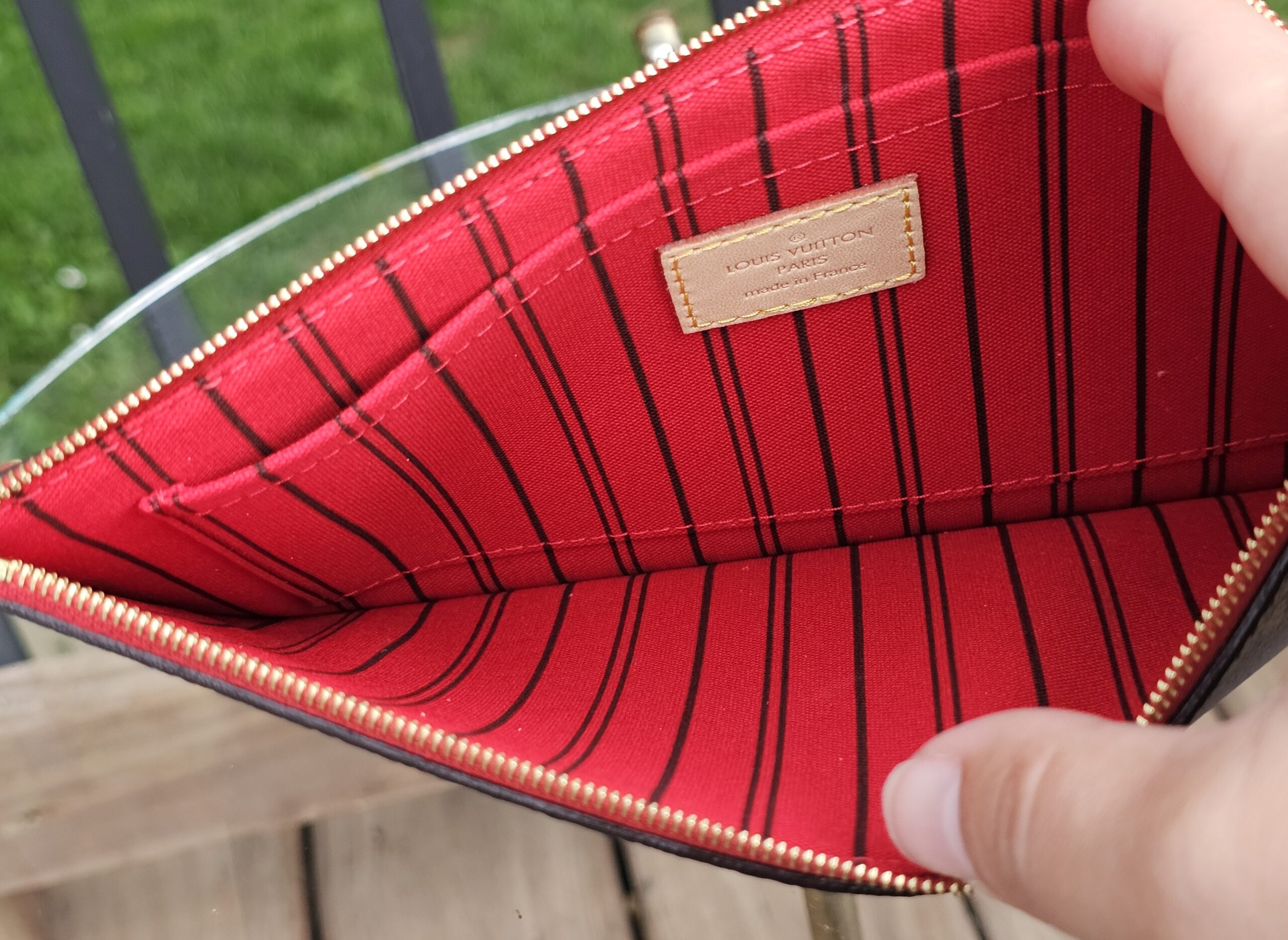 Neverfull Pouch Cherry Red Interior - Image 9
