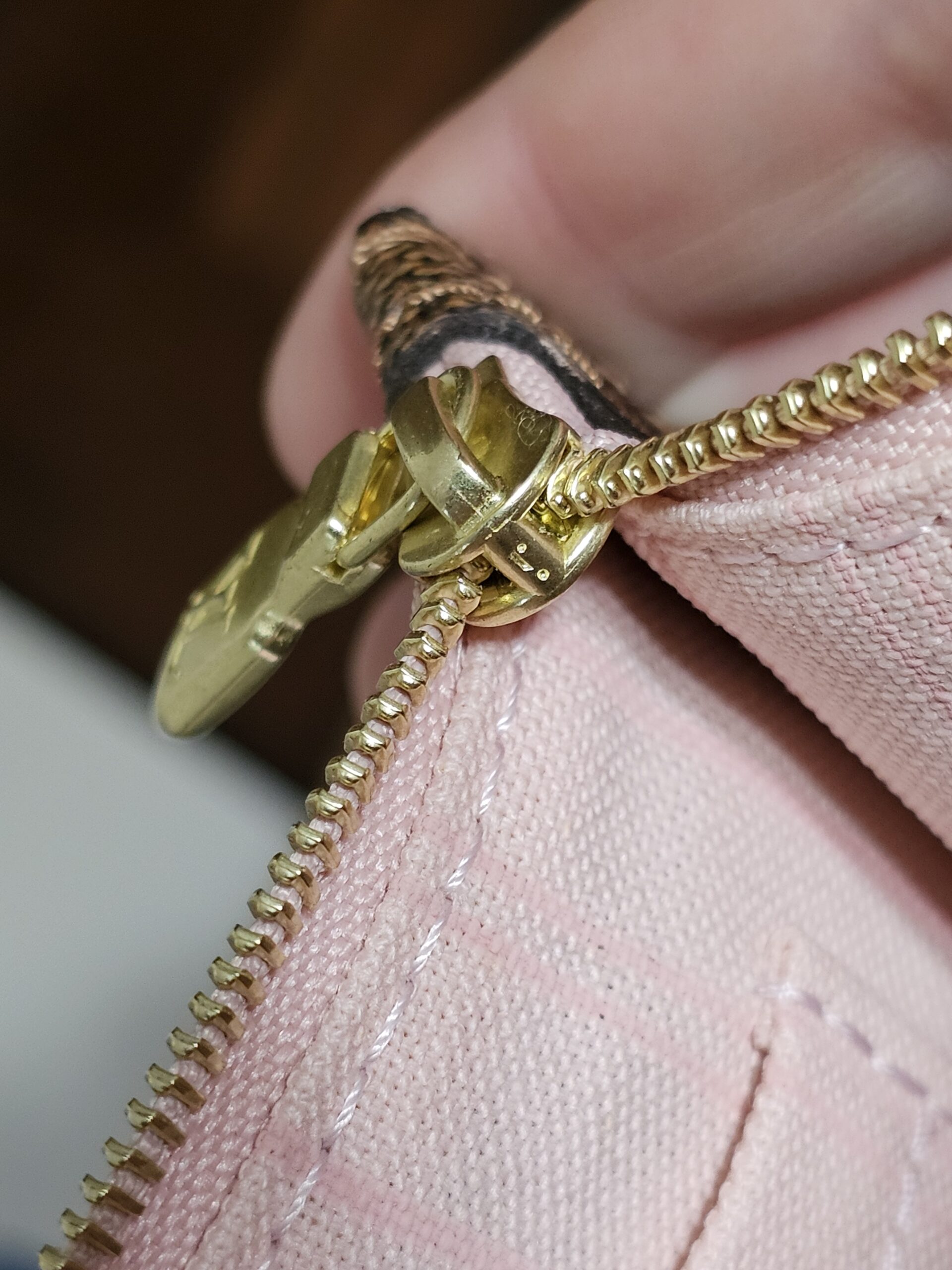 Damier Ebene Neverfull Pouch - Image 10