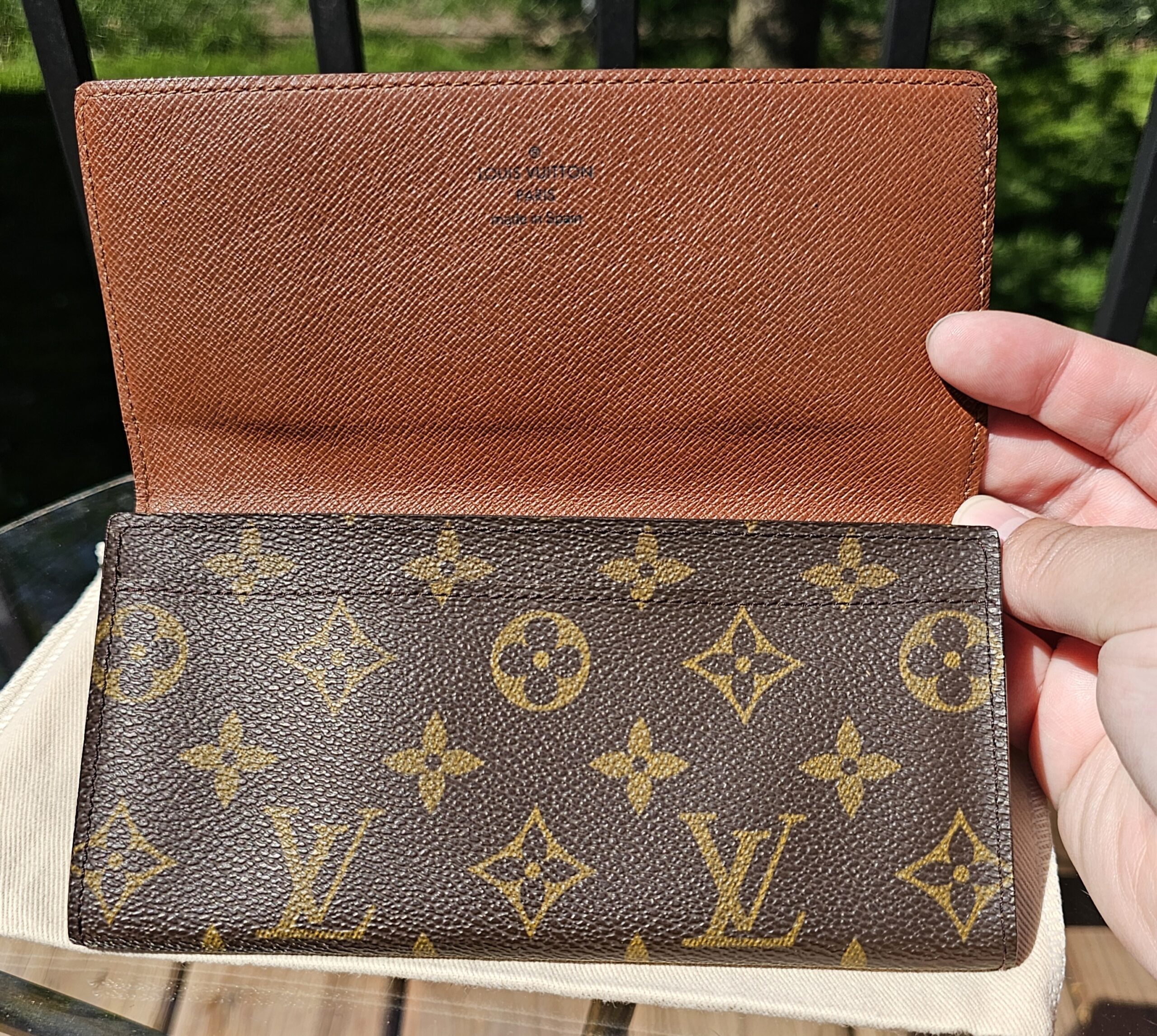 Checkbook Wallet - Image 7