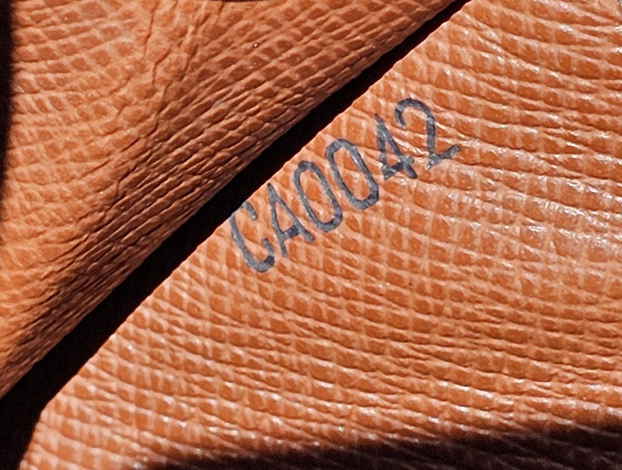 Checkbook Wallet - Image 11