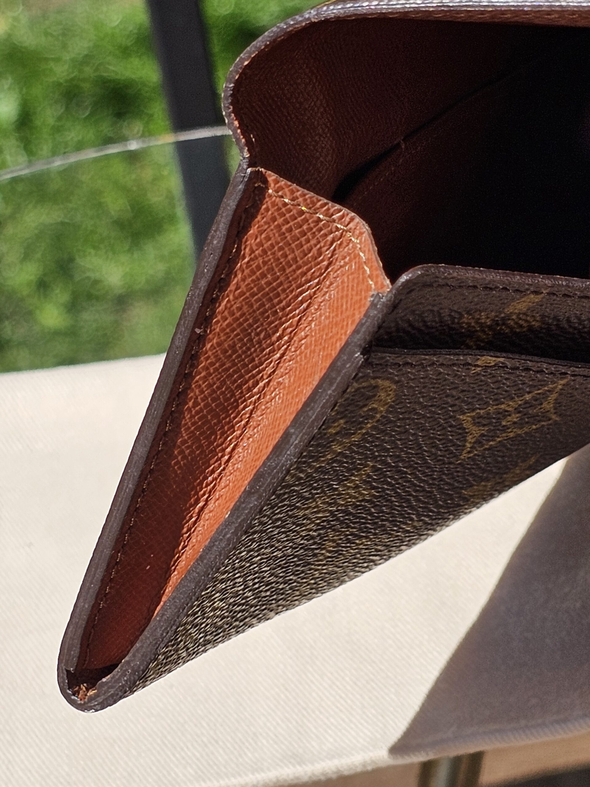 Checkbook Wallet - Image 12