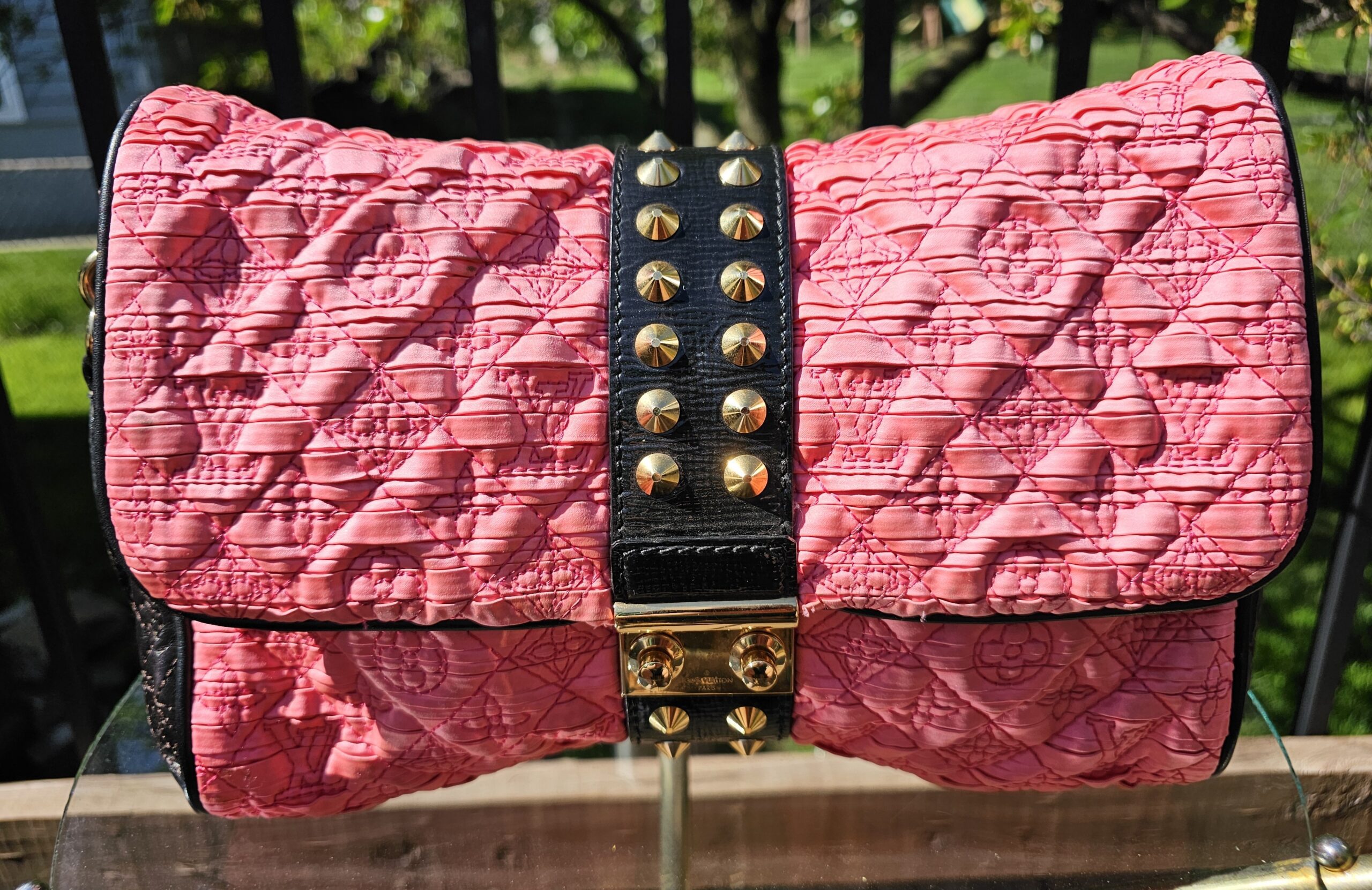 Bunny Pink Pochette clutch