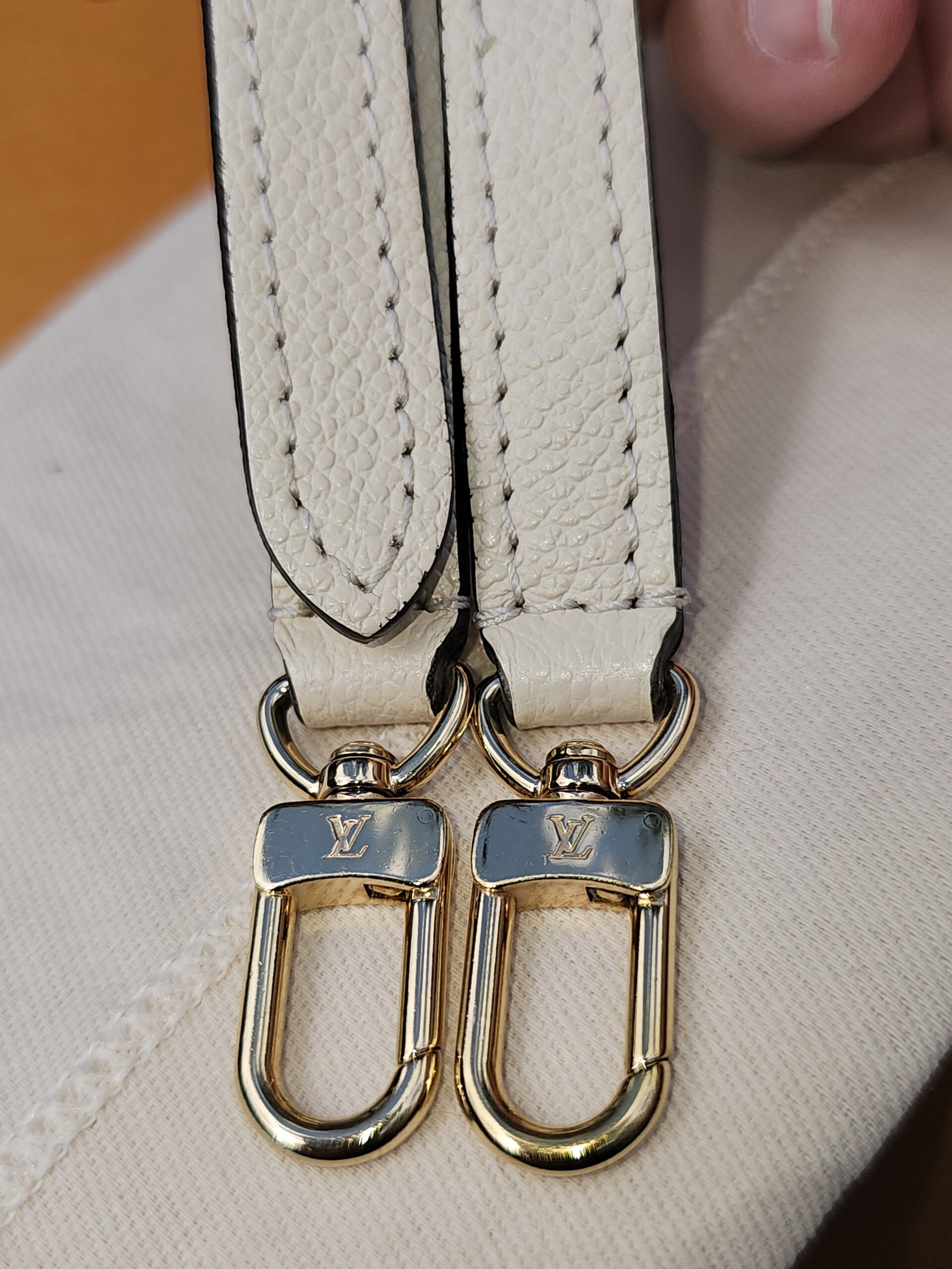 Mini bumbag creme - Image 25