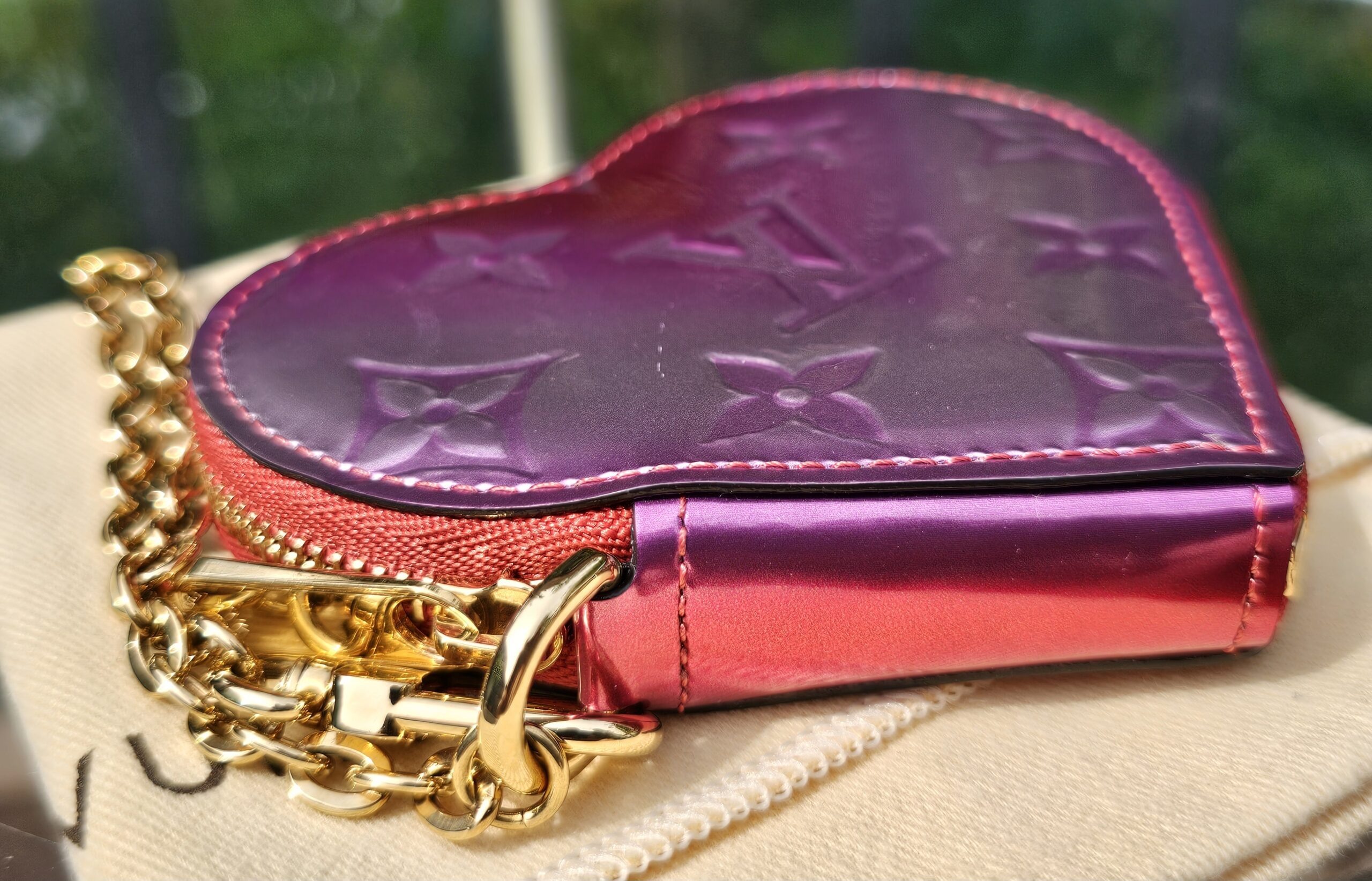 Heart Vernis Coin Pouch - Image 6