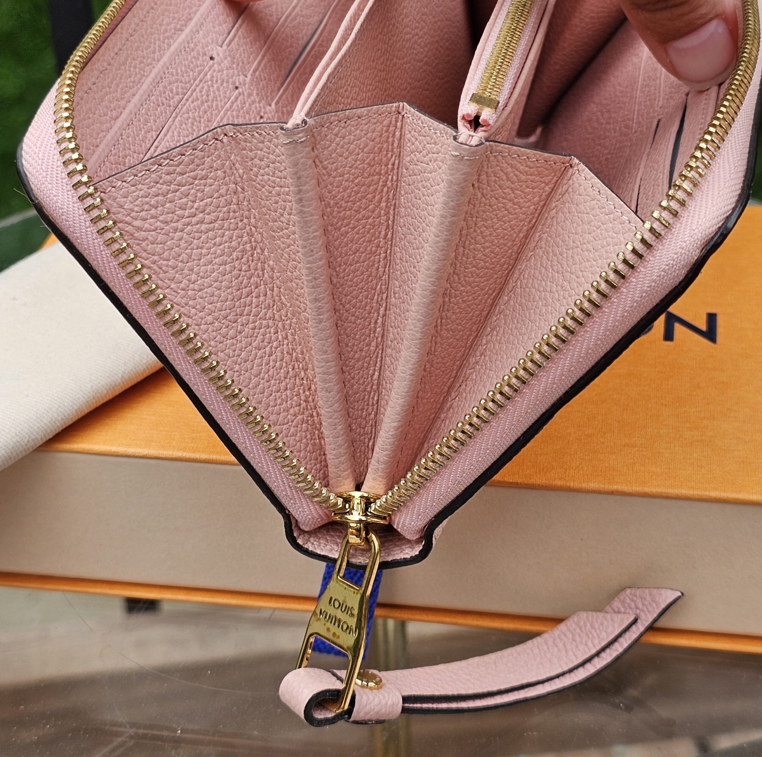 Zippy Wallet Pink Empriente - Image 13