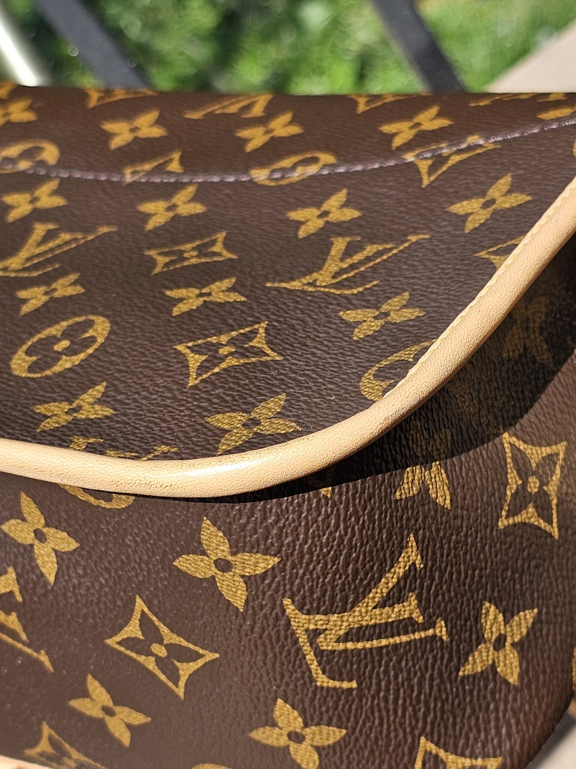 Monogram Diane - Image 10