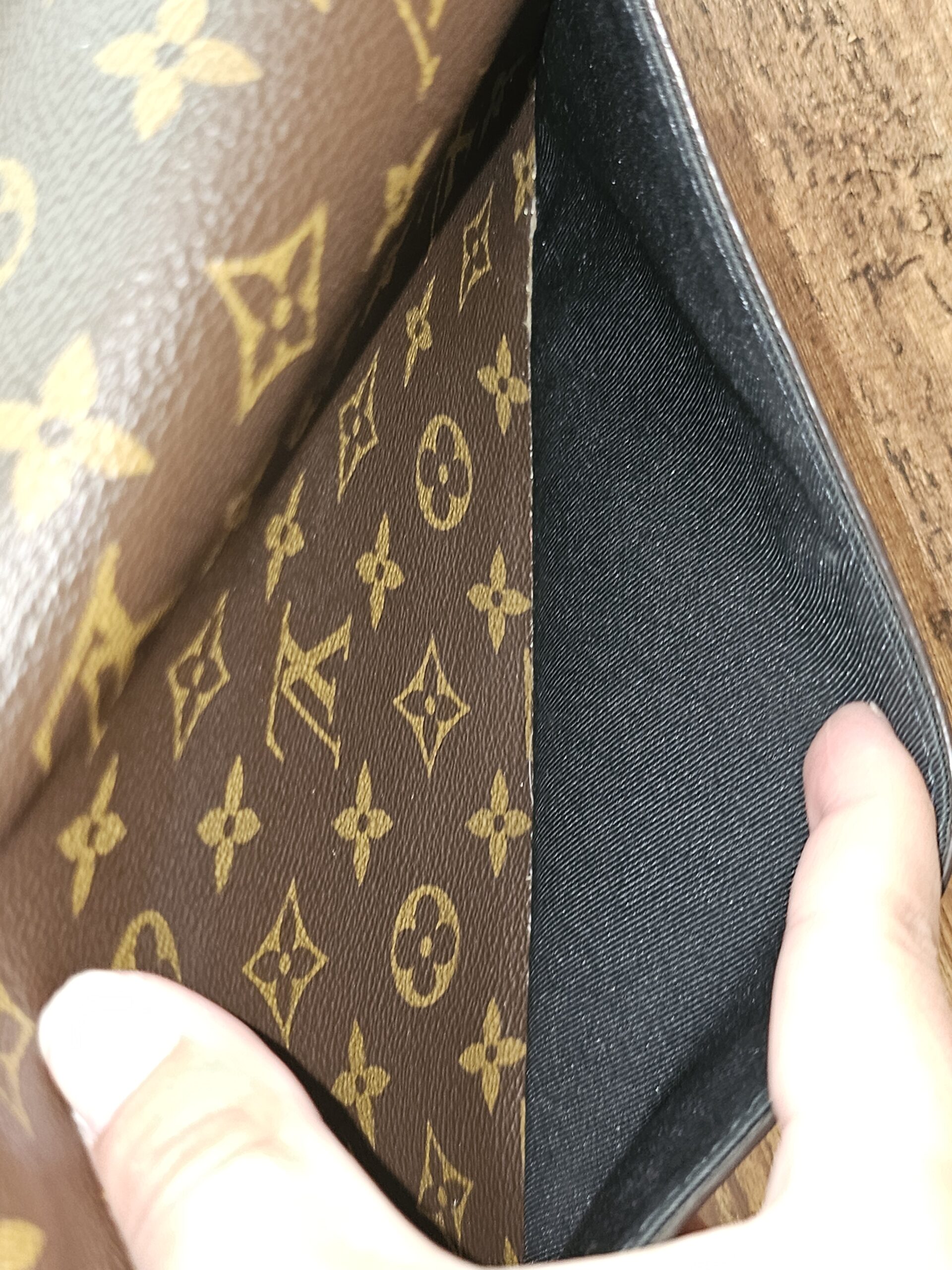 Monogram Diane - Image 24