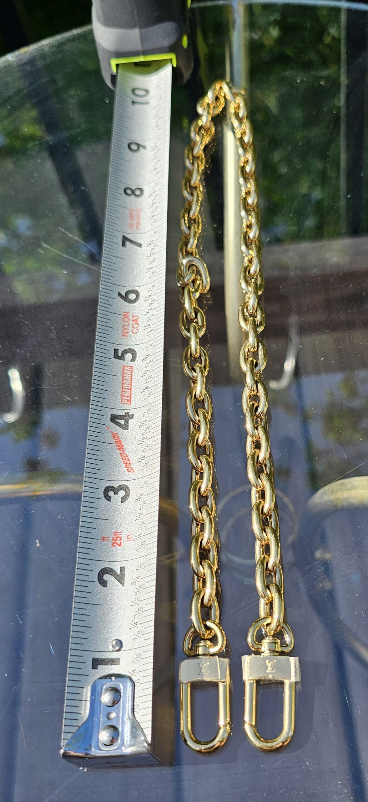 Gold hardware chain - Image 6