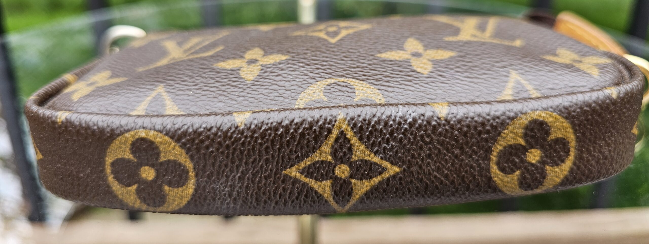 Mini Pochette Accessories - Image 6
