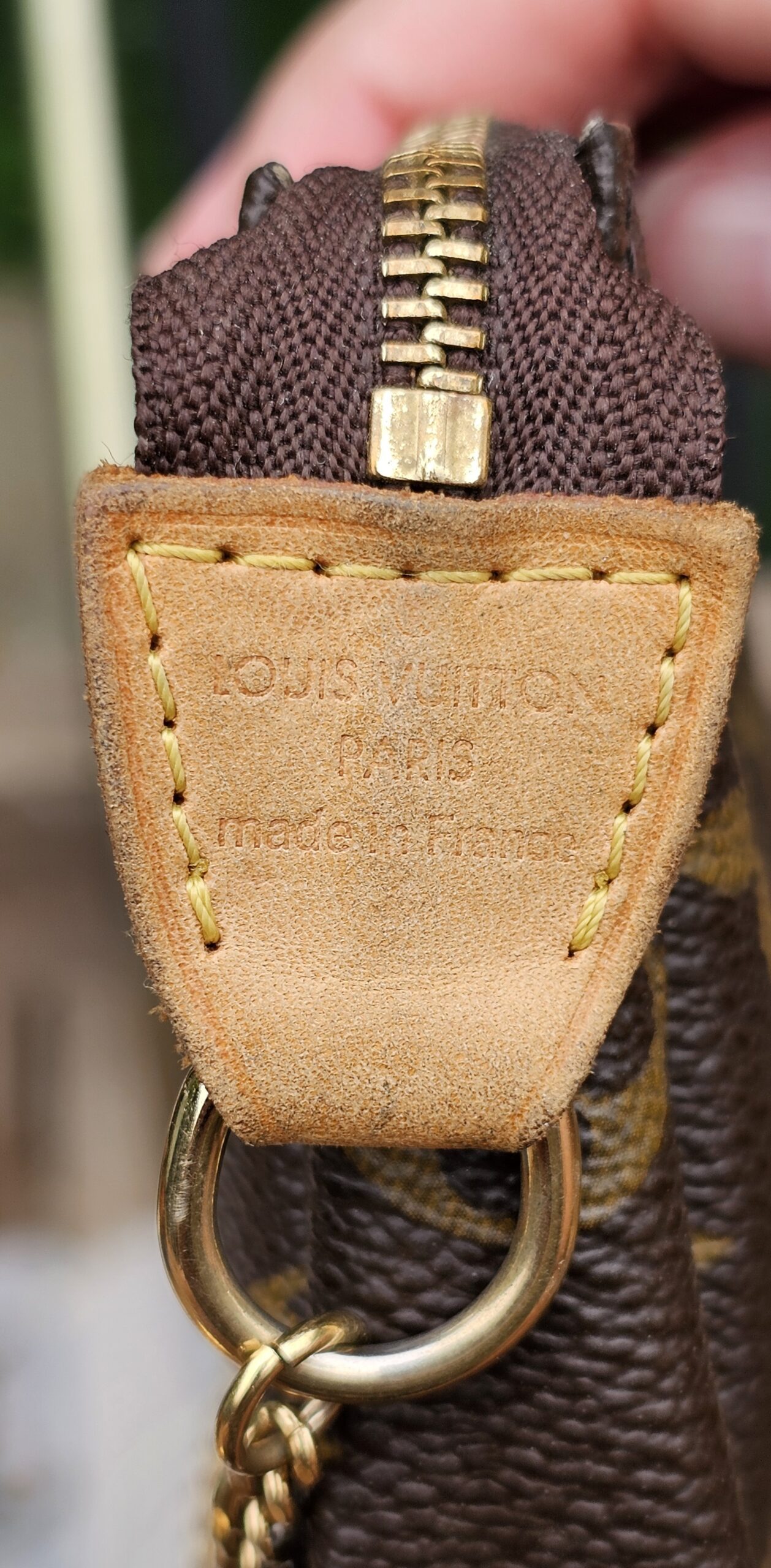 Mini Pochette Accessories - Image 9