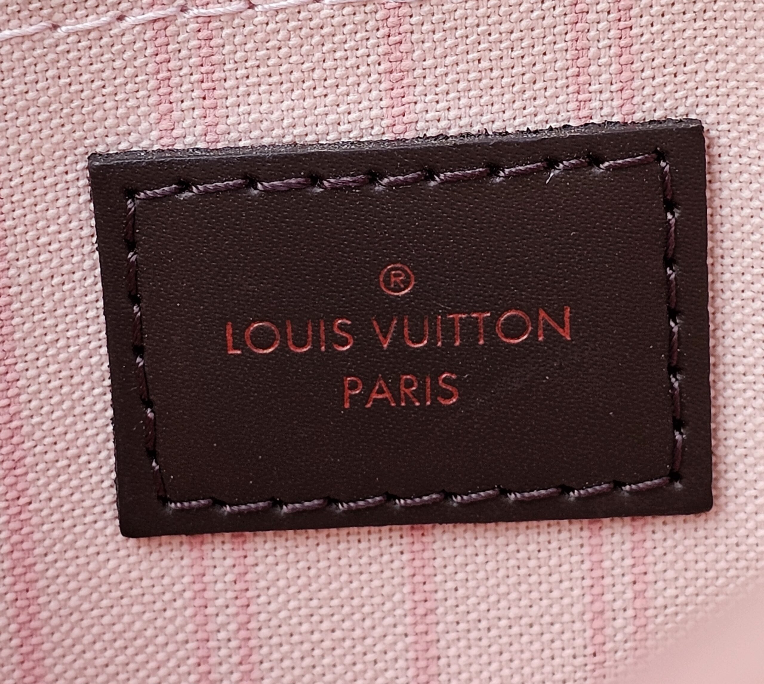 Neverfull Pouch MM/ GM DE Rose Ballerine Interior - Image 13