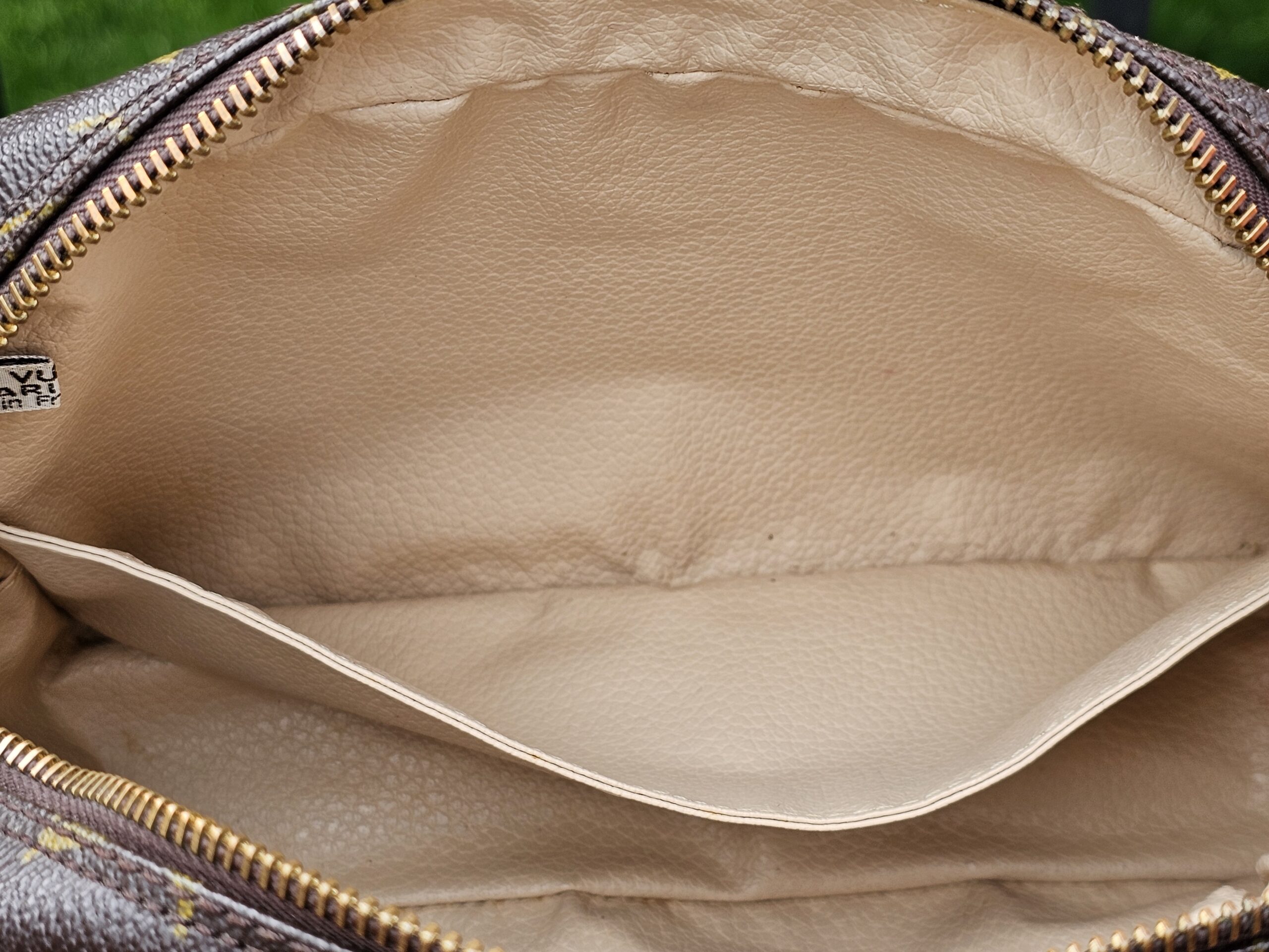 Trousse 23 MONOGRAM - Image 15