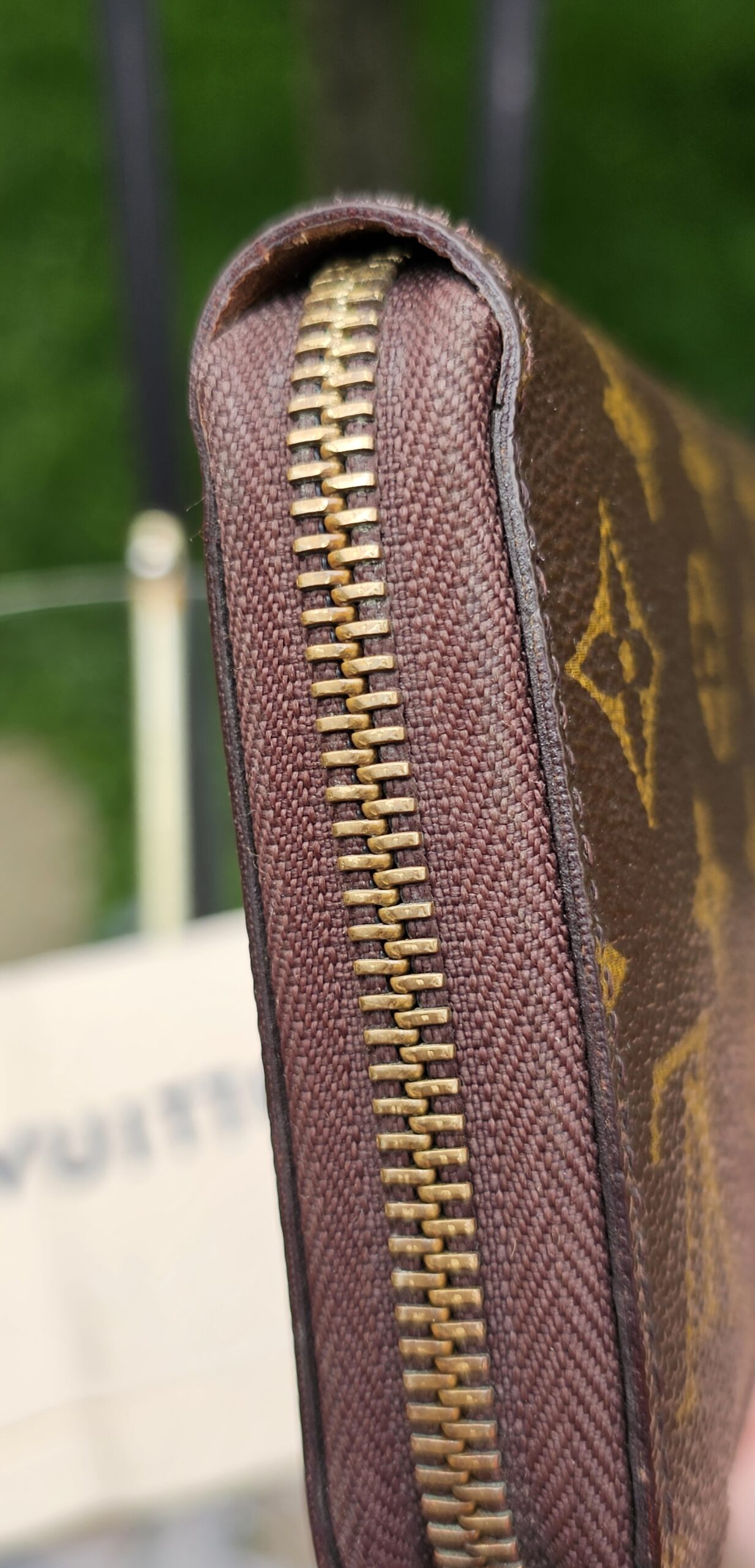 Zippy Wallet Monogram - Image 9