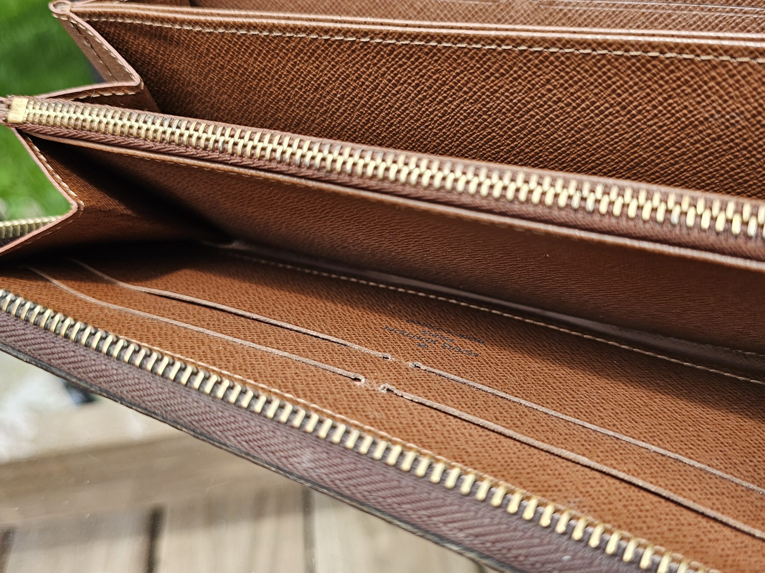 Zippy Wallet Monogram - Image 15
