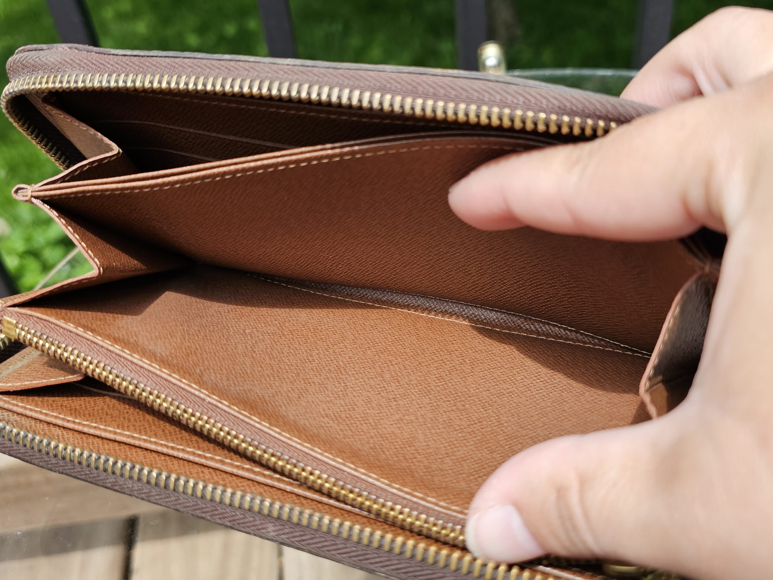 Zippy Wallet Monogram - Image 17