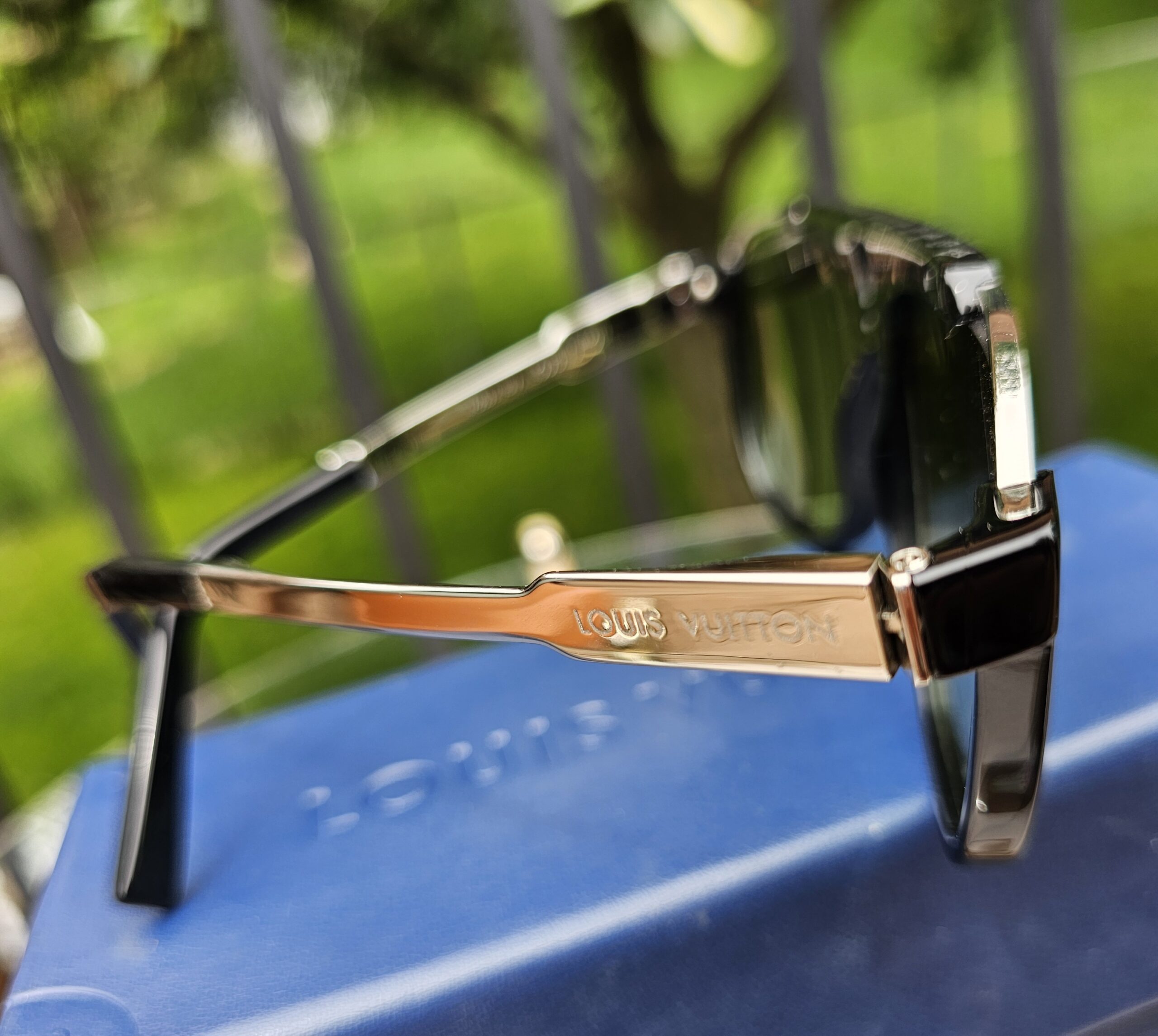Mascot Sunglasses - Image 3