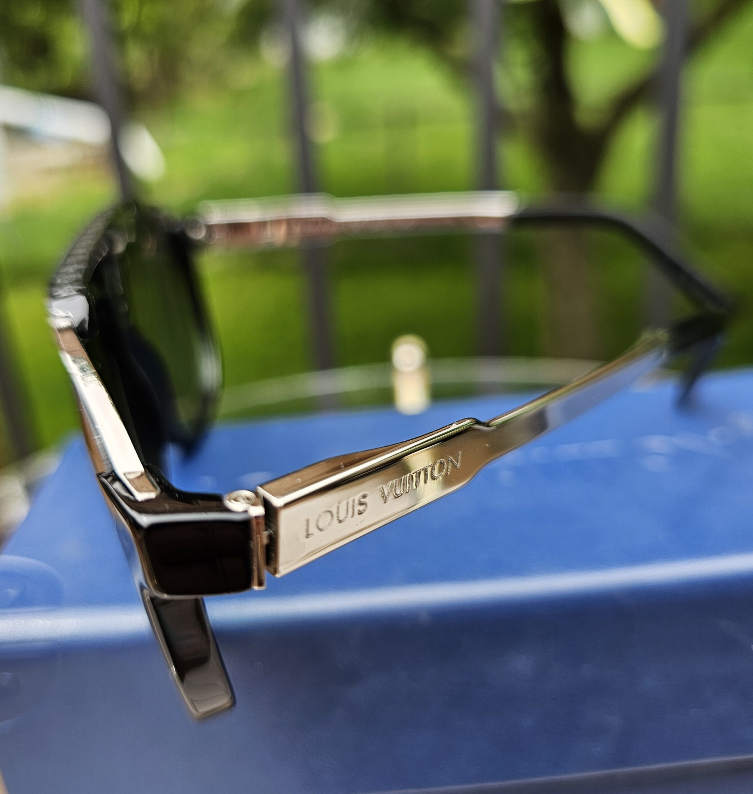 Mascot Sunglasses - Image 4