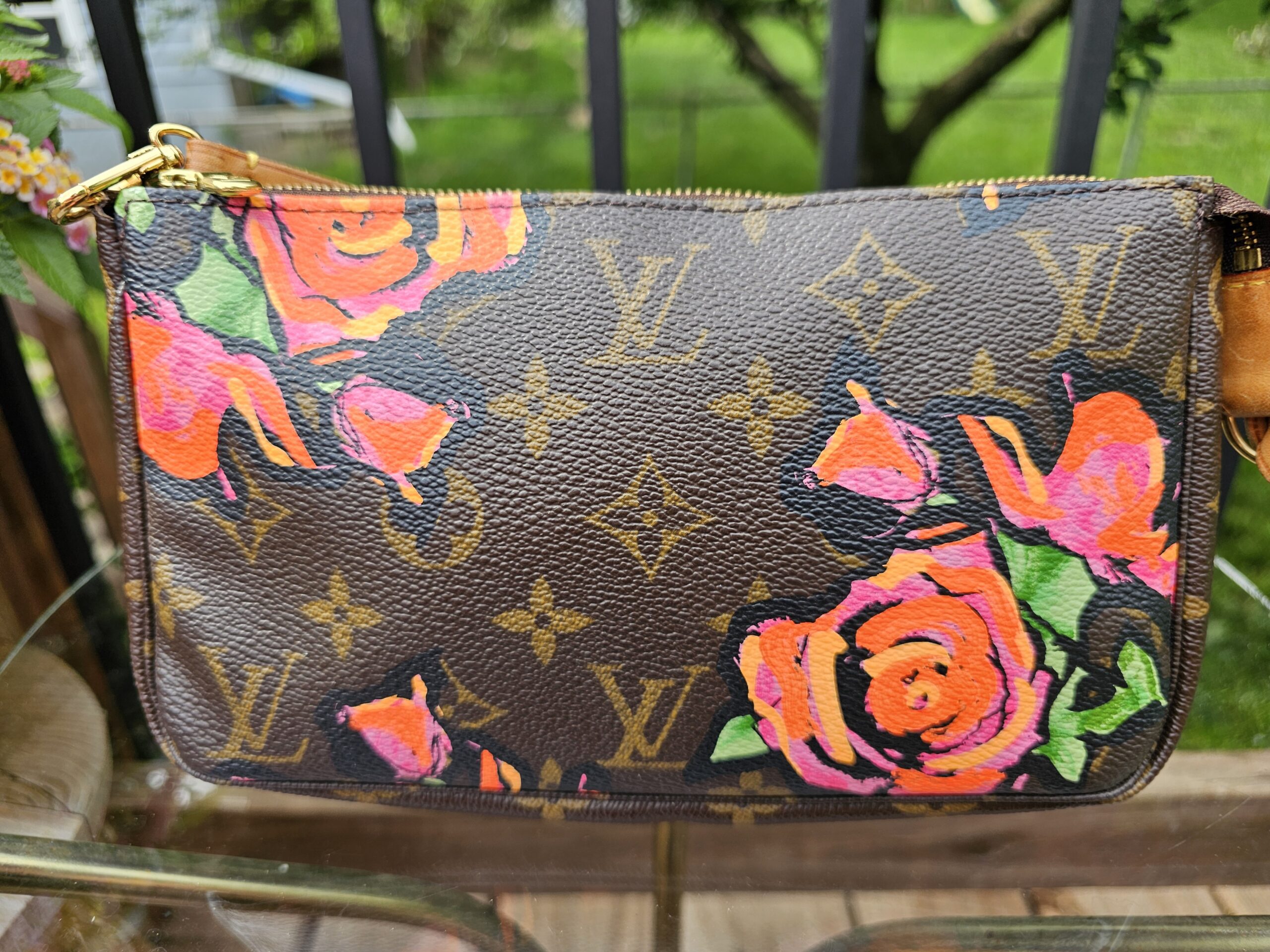 Stephen Sprouse Roses Pochette - Image 3
