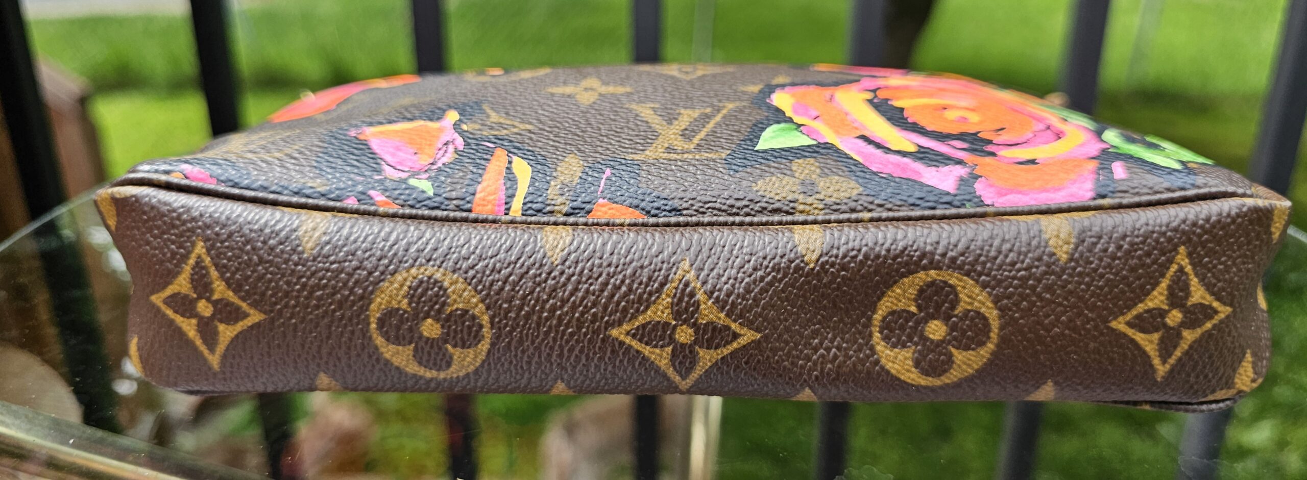 Stephen Sprouse Roses Pochette - Image 6