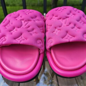 Pillow Comfort Mules - Image 3
