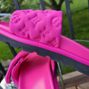 Pillow Comfort Mules - Image 5