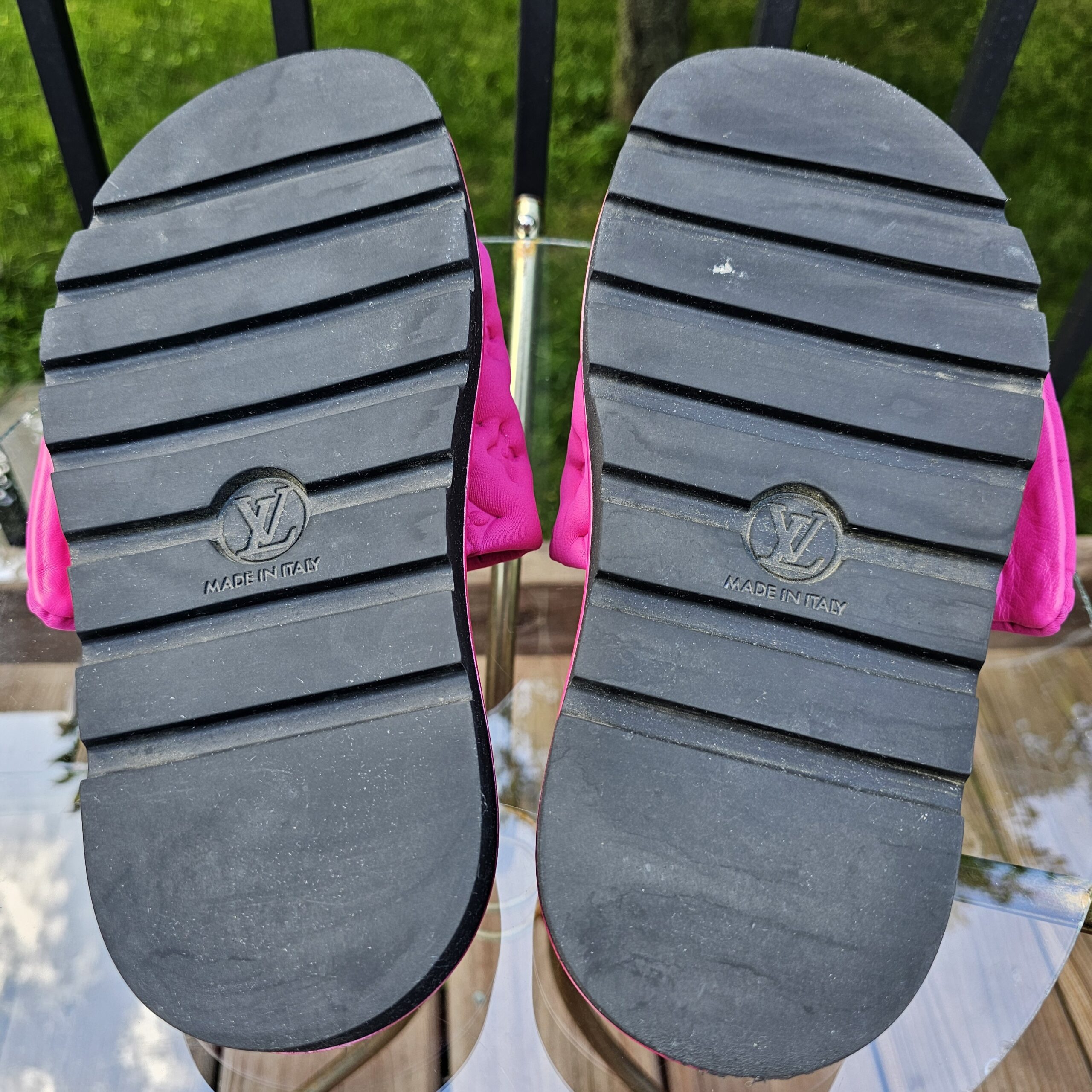 Pillow Comfort Mules - Image 10
