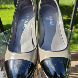 CC patent leather pumps - Image 3
