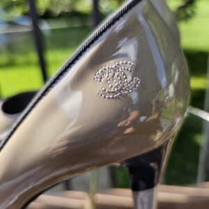 CC patent leather pumps - Image 6