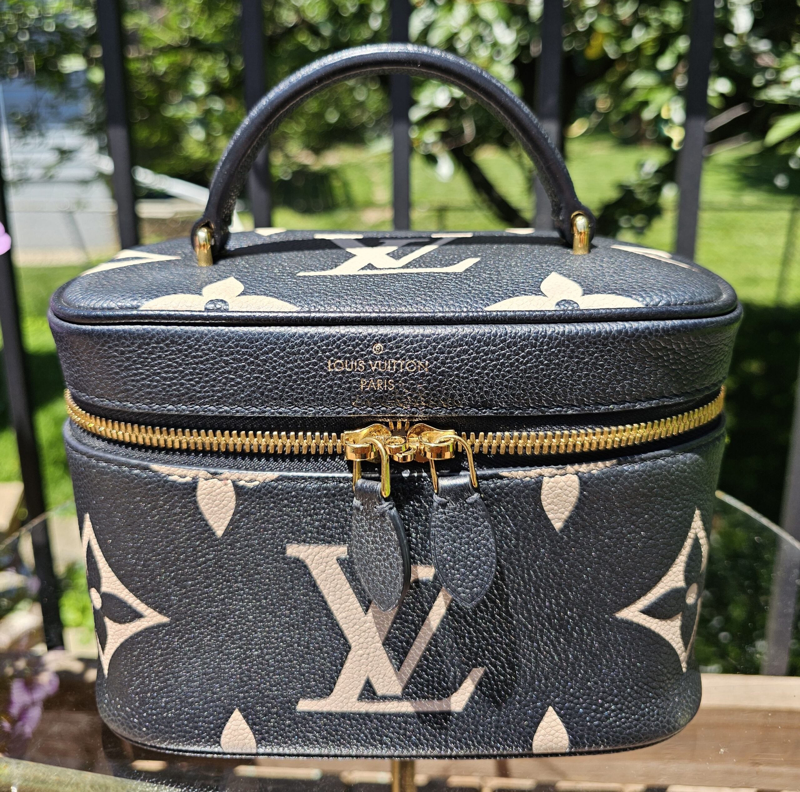 Bicolor Vanity PM - Image 3