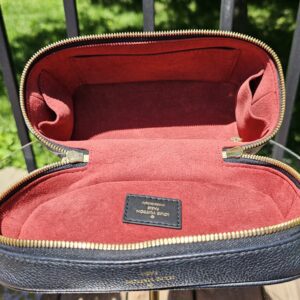 Bicolor Vanity PM - Image 19