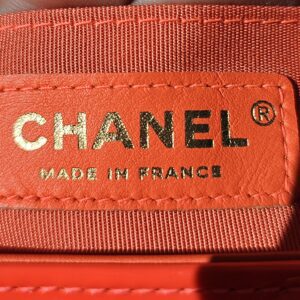 Orange Fluo Quilted Patent Leather Medium Boy - Image 22