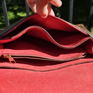 Cerise Pallas Chain - Image 17